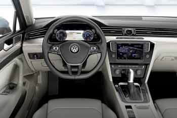 Volkswagen Passat Variant 2.0 TDI 150hp Connected Series Plus