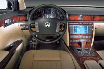 Volkswagen Phaeton Lang 4.2 V8 4Motion 5-zitter Highline
