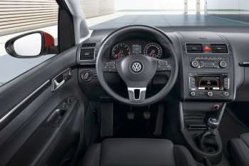 Volkswagen Touran 2.0 TDI 140hp BMT Highline