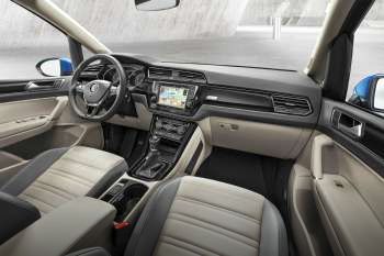 Volkswagen Touran 2.0 TDI 150hp Comfortline Business