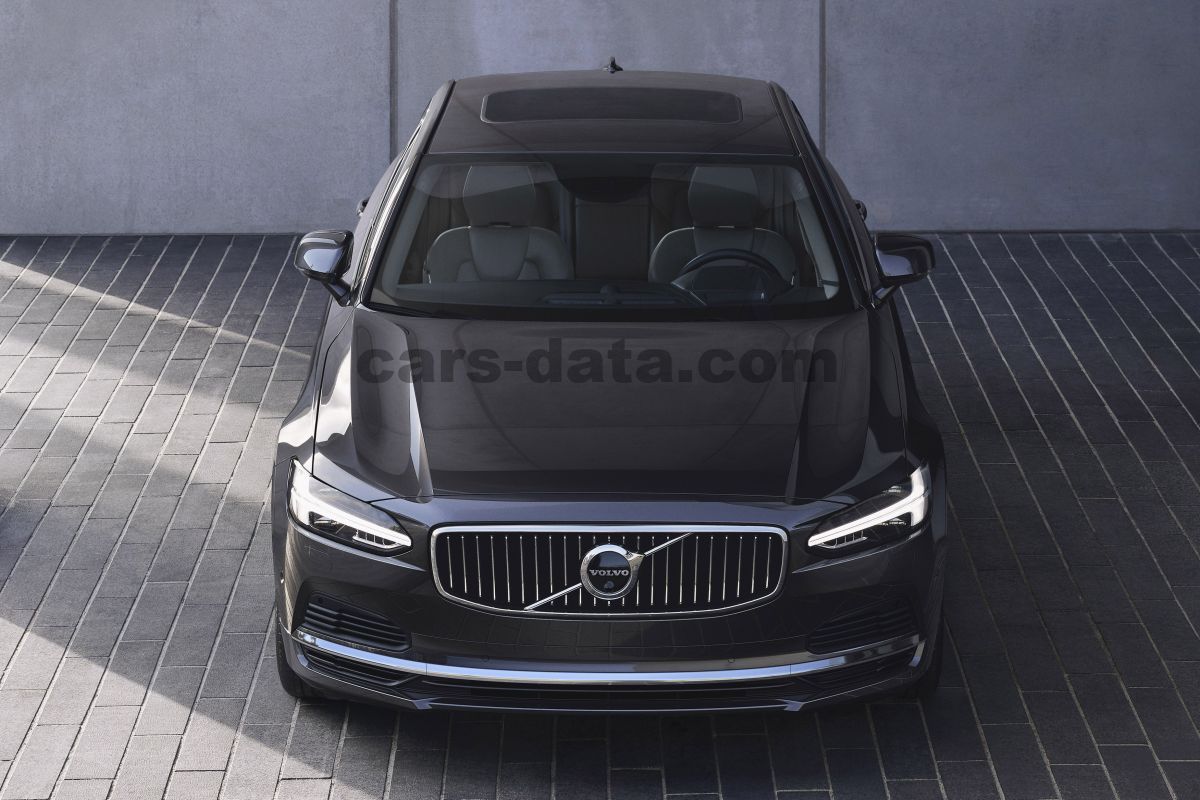 Volvo S90